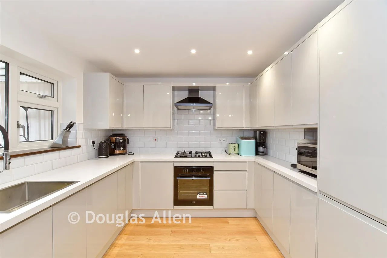 Walton Road, Romford, RM5, photo 4