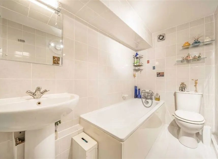 Gathorne Street, Bethnal Green, E2, photo 7