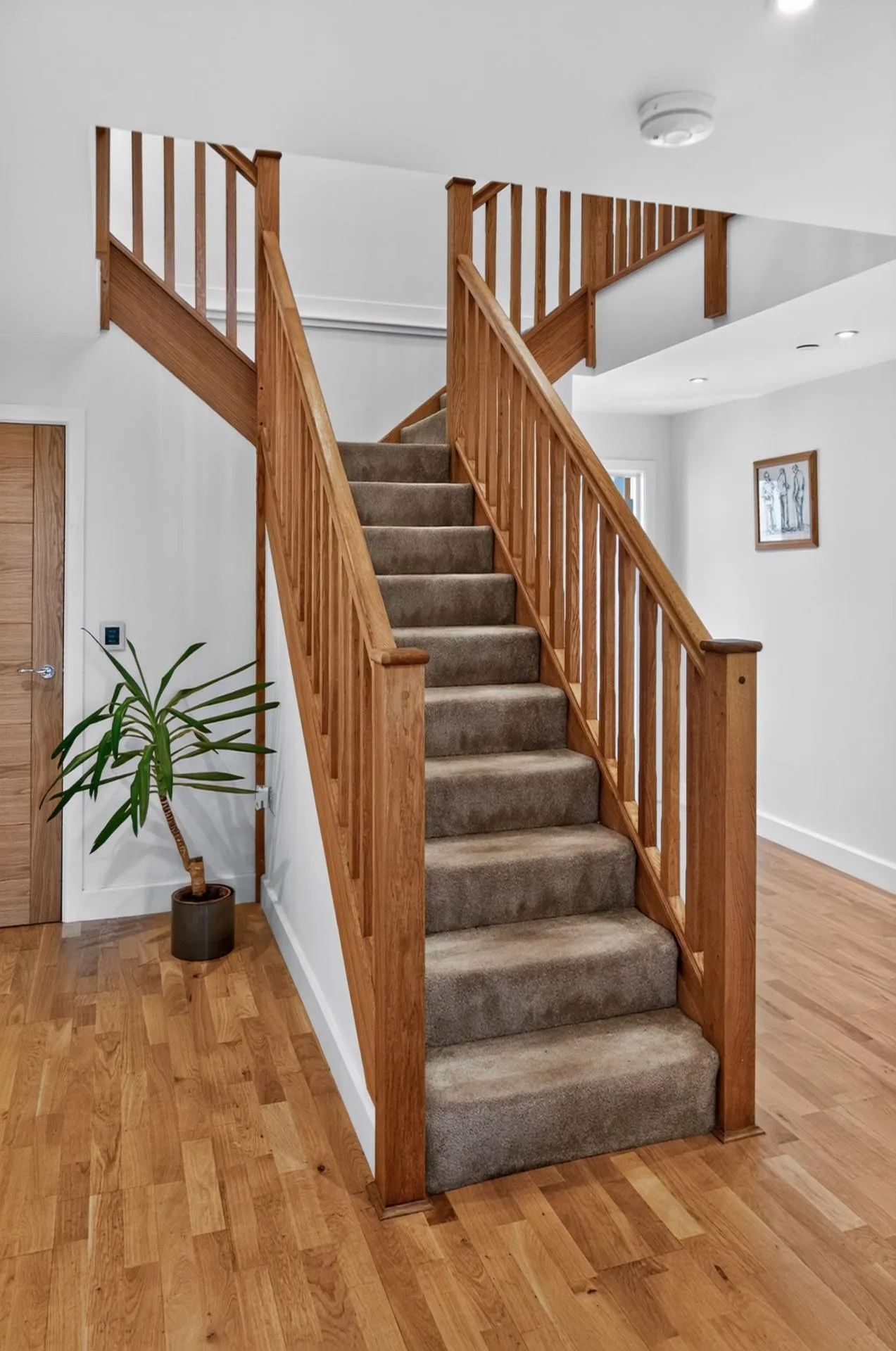 Michaels Walk, Cosheston, SA72, photo 11