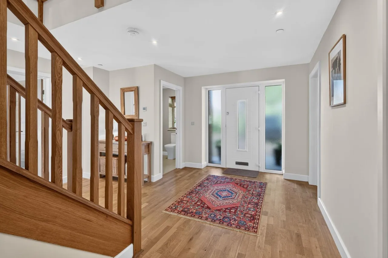 Michaels Walk, Cosheston, SA72, photo 9