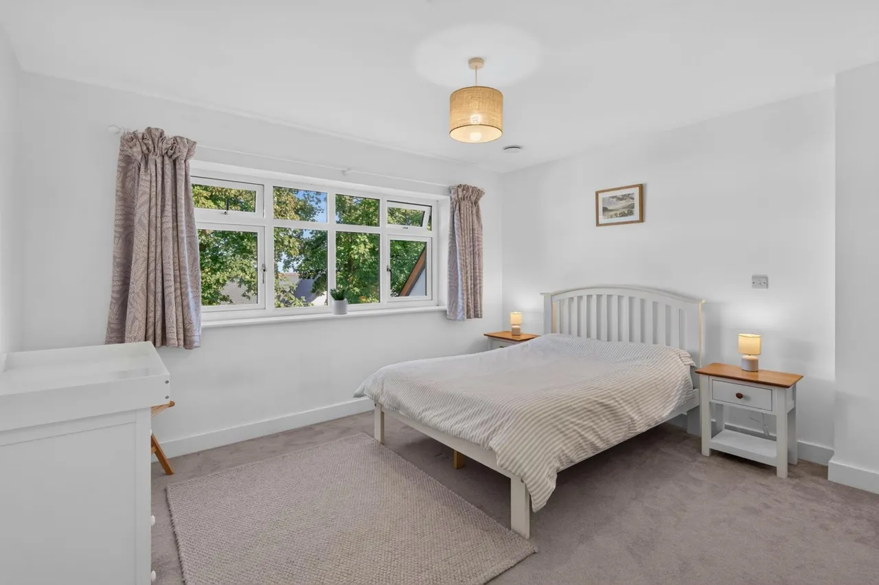 Michaels Walk, Cosheston, SA72, photo 44