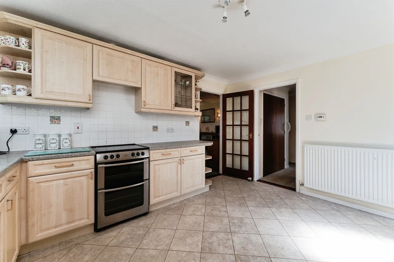 Vincent Close, Feltwell, IP26, photo 9