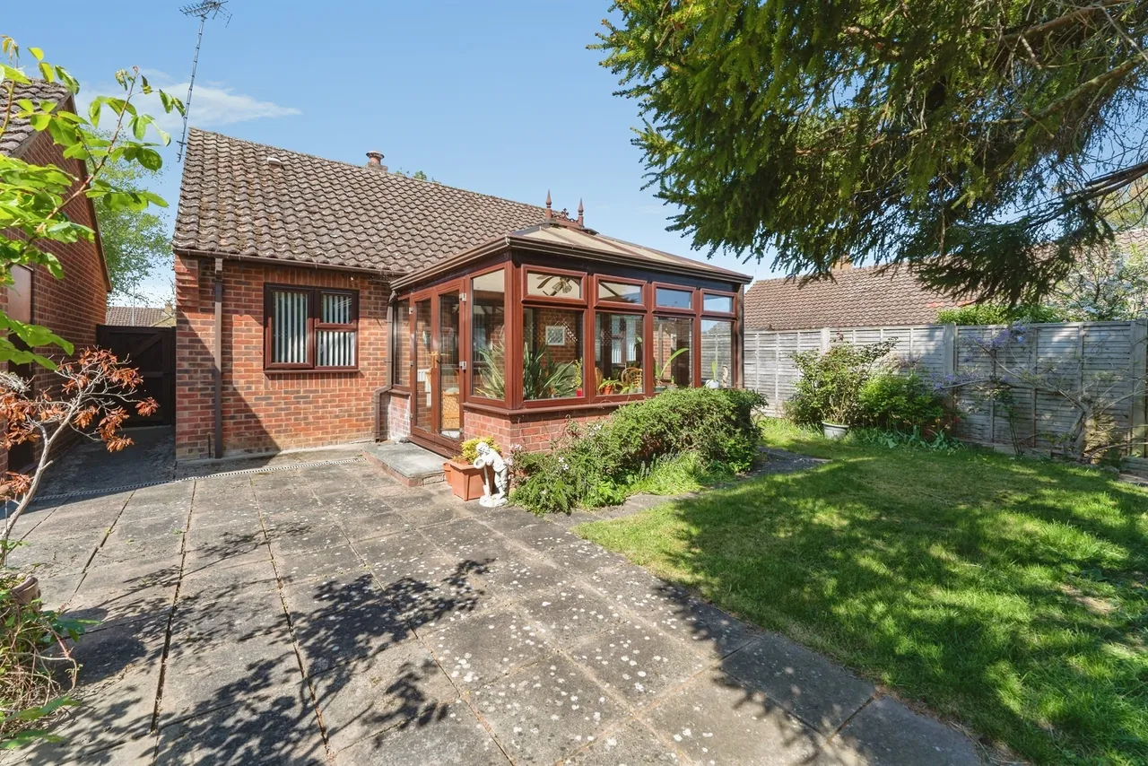 Vincent Close, Feltwell, IP26, photo 18