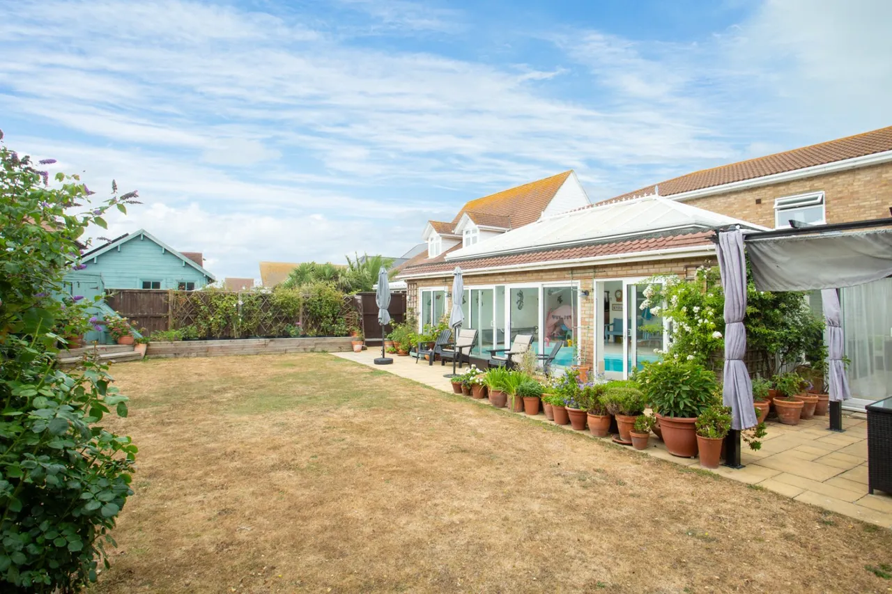Royal Esplanade, Margate, CT9, photo 31