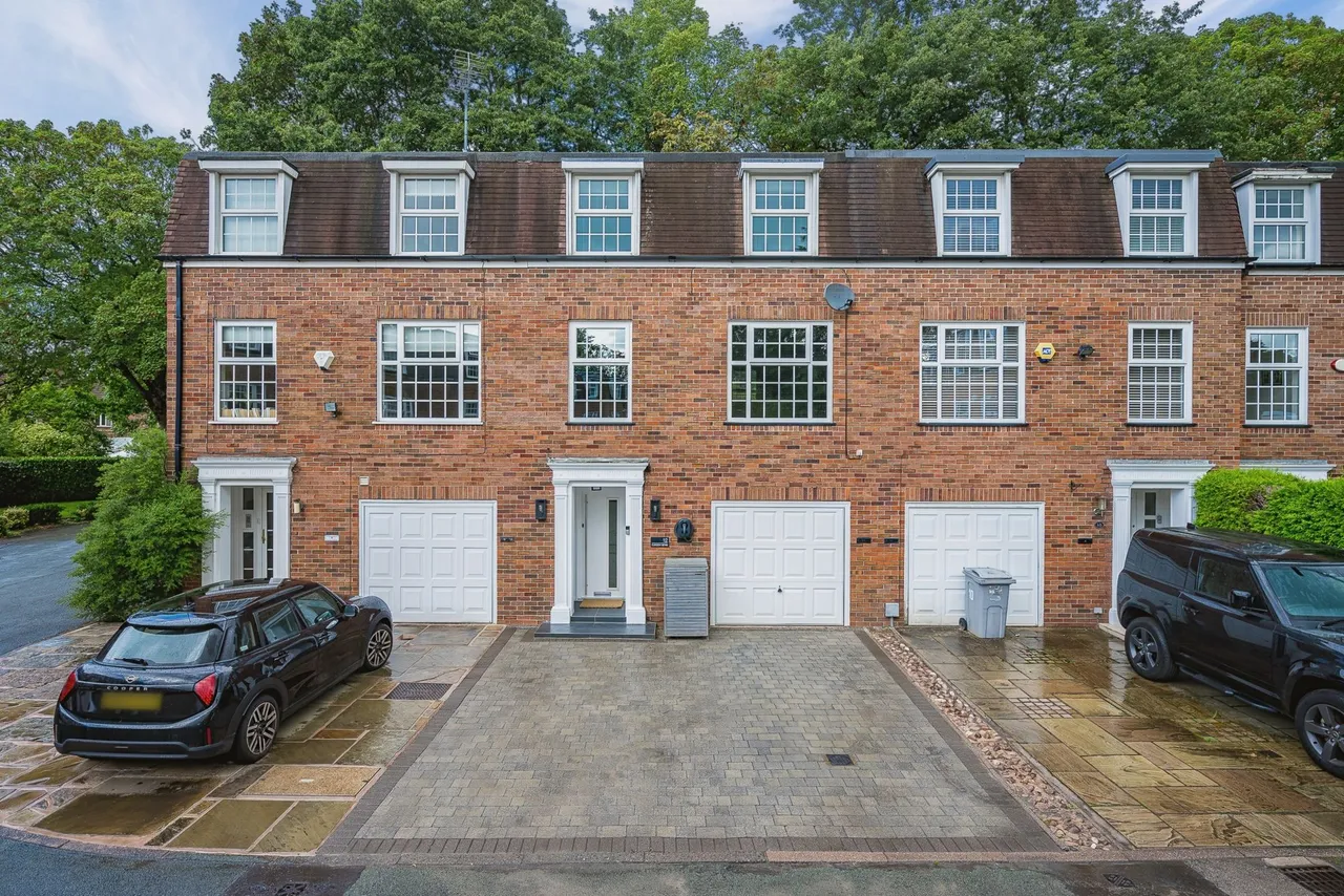 Curzon Mews, Wilmslow, photo 25