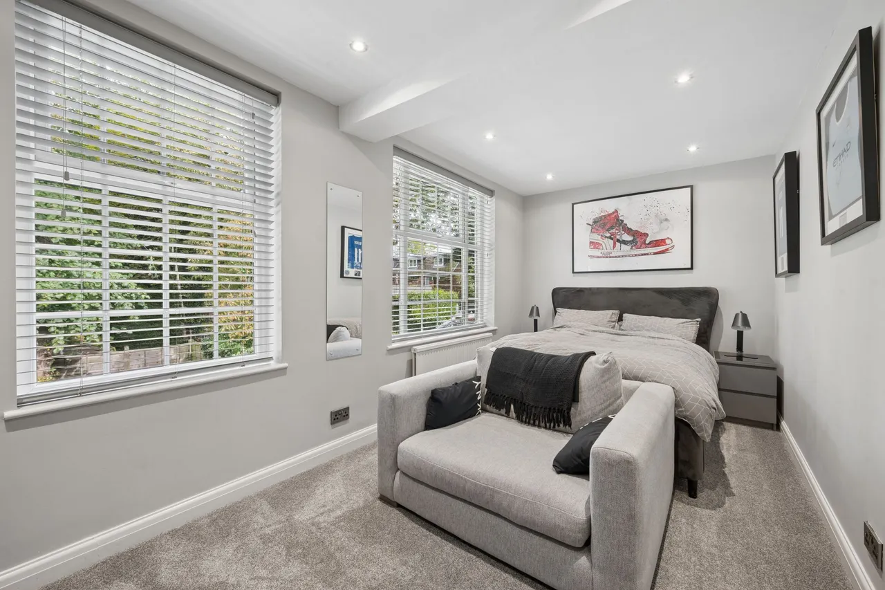 Curzon Mews, Wilmslow, photo 15