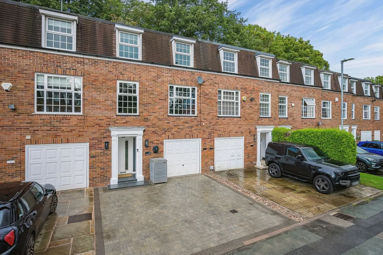 4 bed house for sale, Curzon Mews, Wilmslow