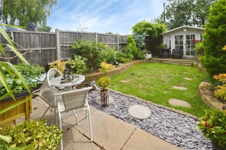 with 3 bedrooms in Bishop's Stortford, CM23, photo 10