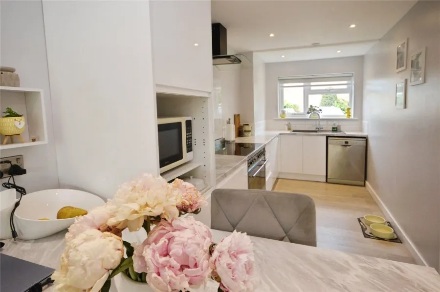 with 3 bedrooms in Bishop's Stortford, CM23, photo 5