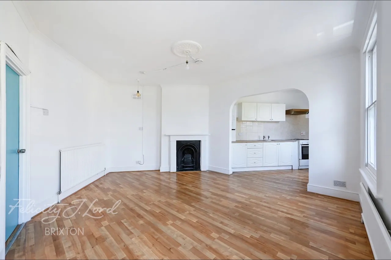 Hinton Road, London, photo 4