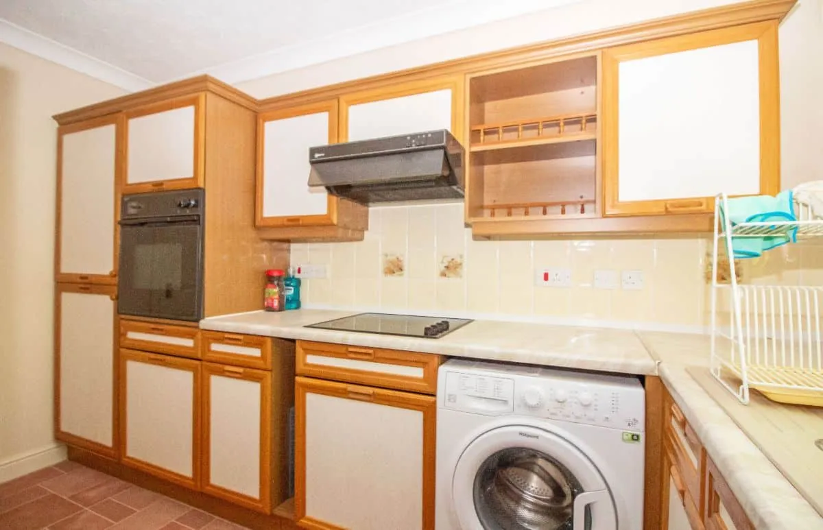 Havant Road, Horndean, Waterlooville, PO8 0XA, photo 3