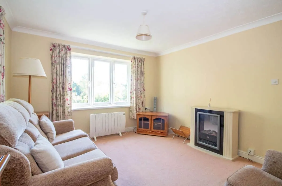 Havant Road, Horndean, Waterlooville, PO8 0XA, photo 5