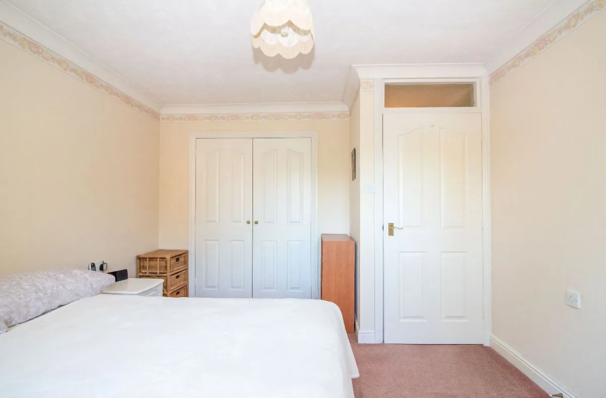 Havant Road, Horndean, Waterlooville, PO8 0XA, photo 14