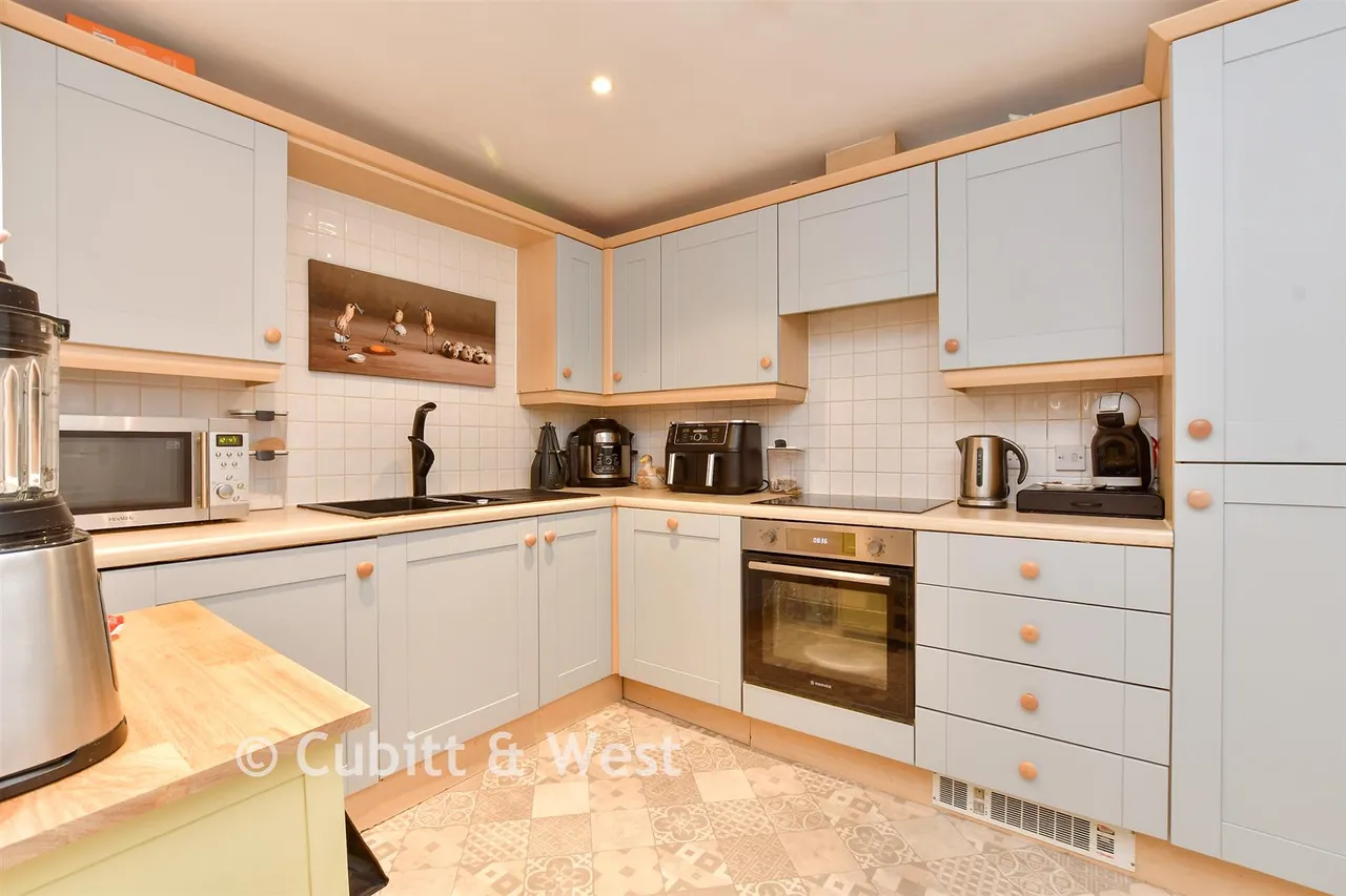 Eaton Road, Sutton, SM2, photo 3