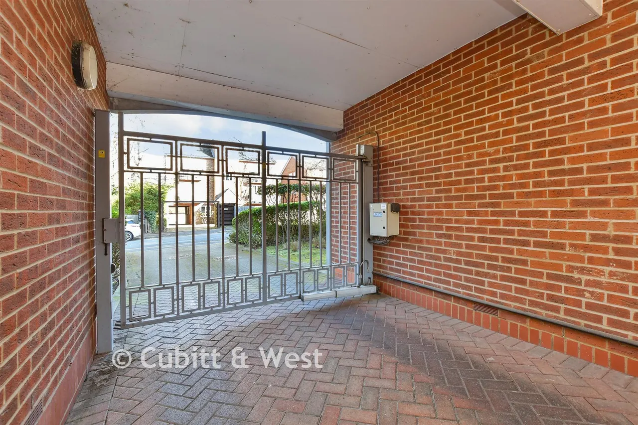 Eaton Road, Sutton, SM2, photo 9