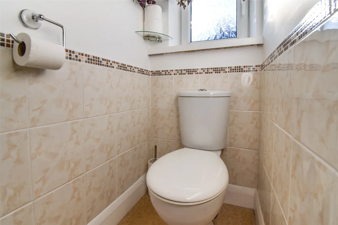 Upper St. Michaels Road, Aldershot, Hampshire, GU11 3HA, photo 15