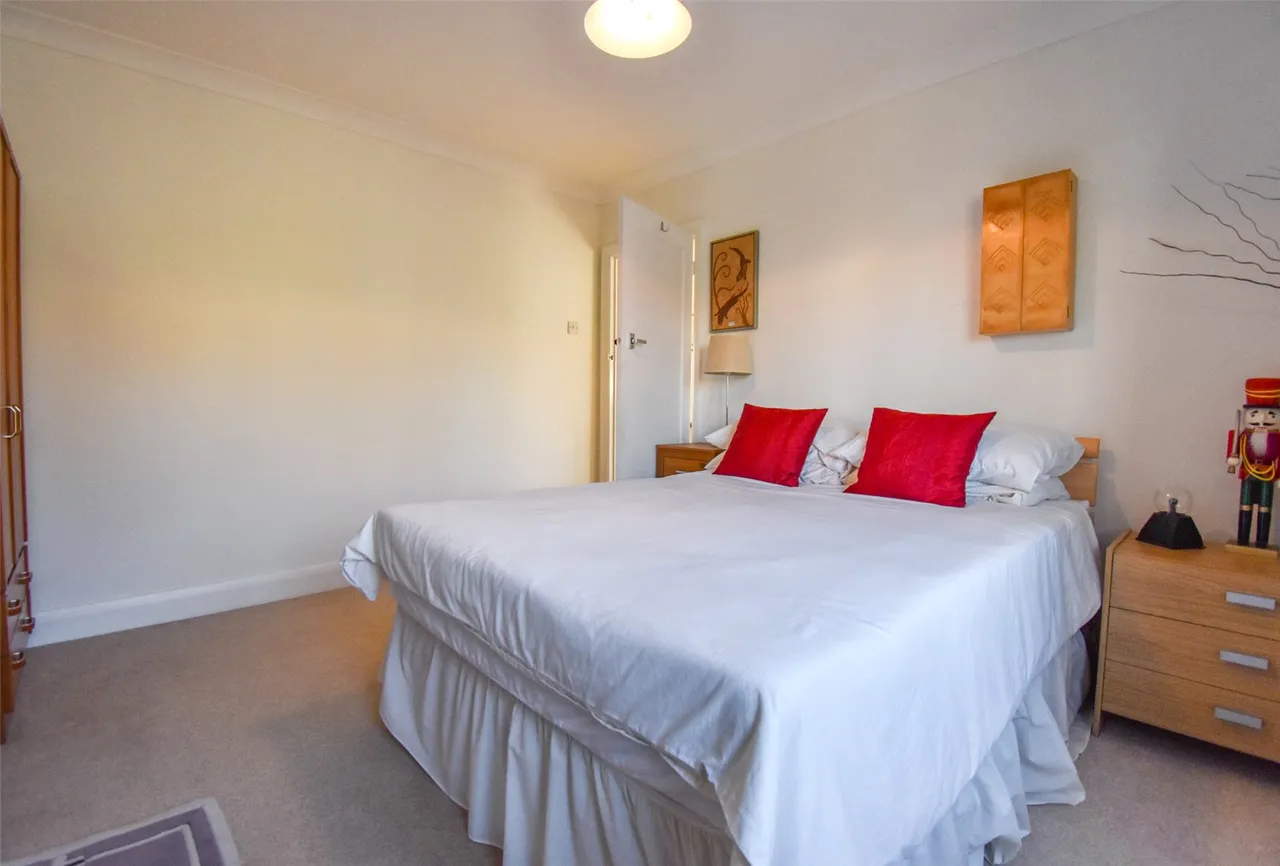 Upper St. Michaels Road, Aldershot, Hampshire, GU11 3HA, photo 24