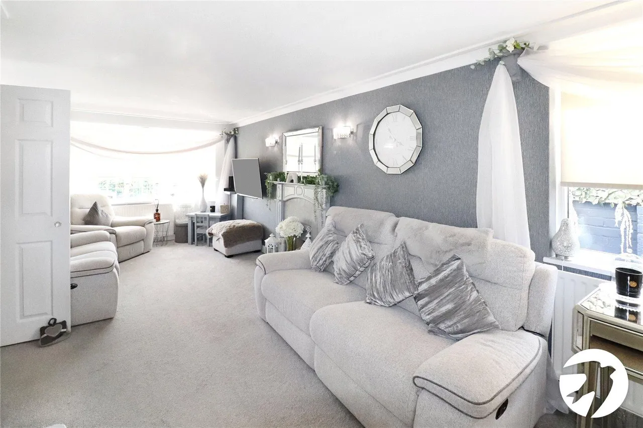 Holly Hill Road, Erith, DA8, photo 2