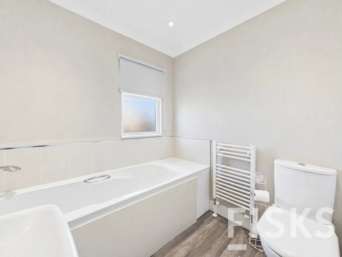 Maplewood, Canvey Island, SS8, photo 17
