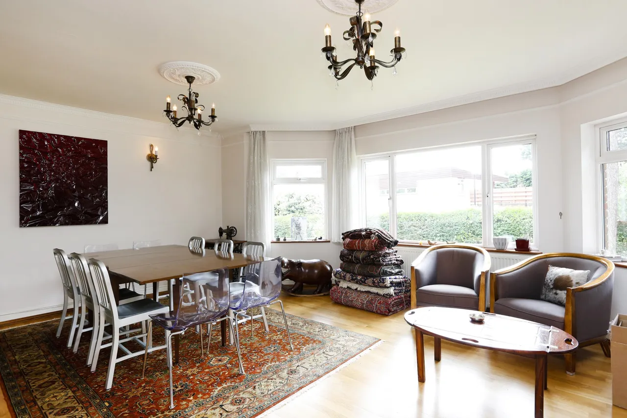 Ballard Close, KT2, photo 3