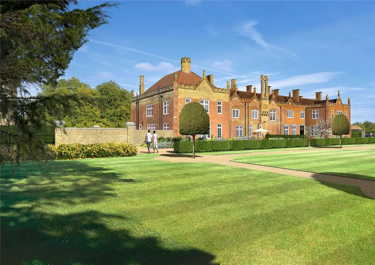 Brampton Park House, 41 North Road, Brampton, Huntingdon, PE28 4FN, photo 2