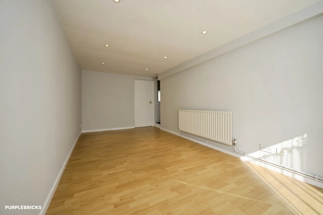 Appleby Gardens, Dunstable, LU6, photo 9