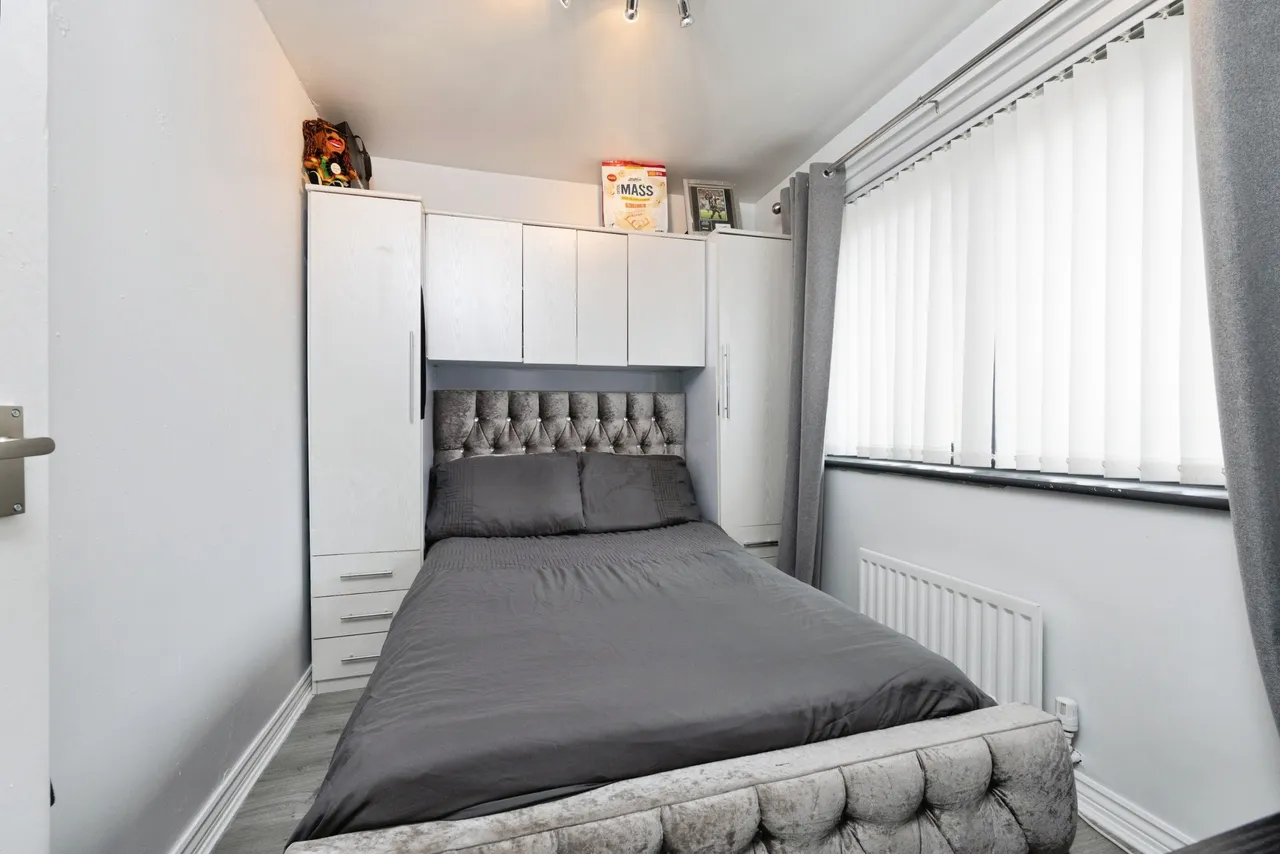 Lamerton Avenue, Newcastle Upon Tyne, photo 7