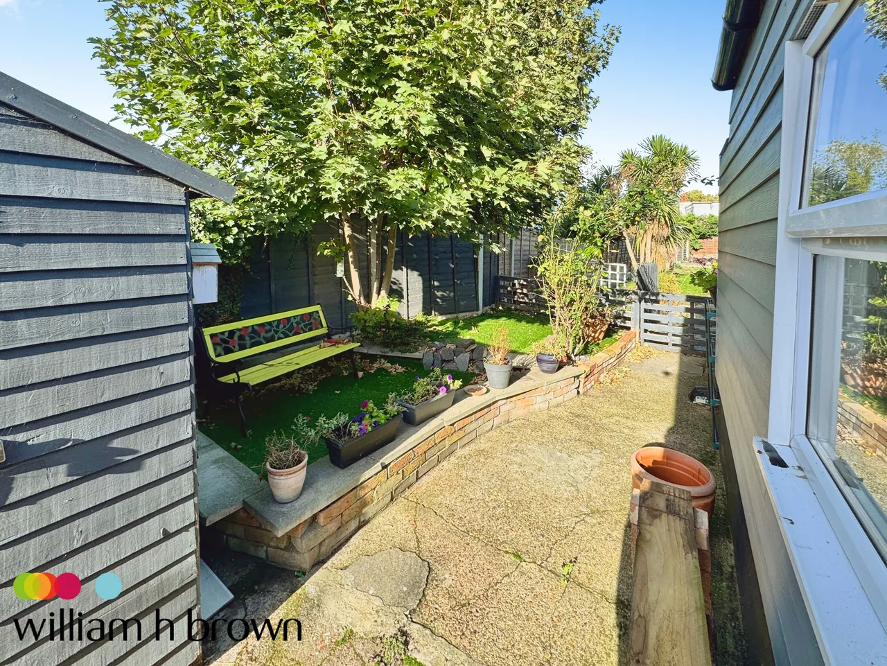High Street, Thorpe-le-Soken, CO16, photo 11