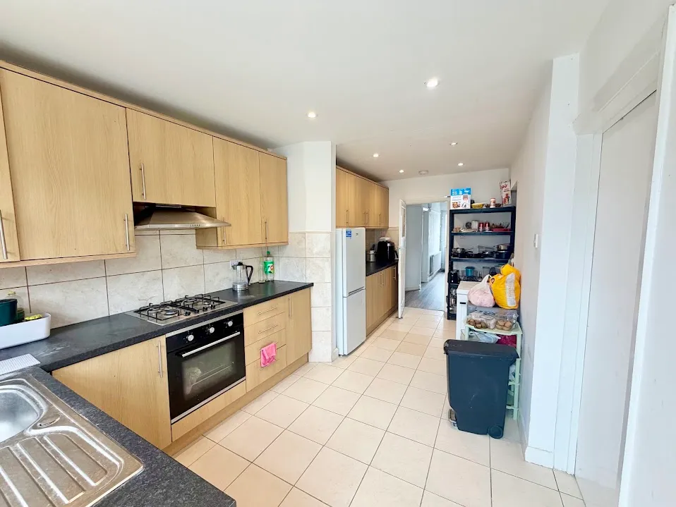 Canterbury Road, Harrow, HA1, photo 9