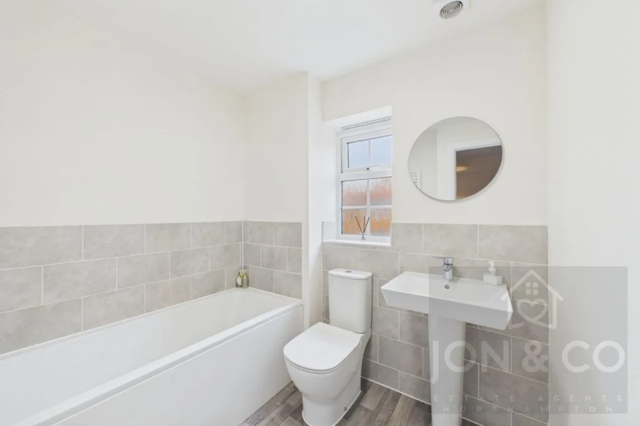 Clayson Road, Overstone Gate, NN6, photo 15