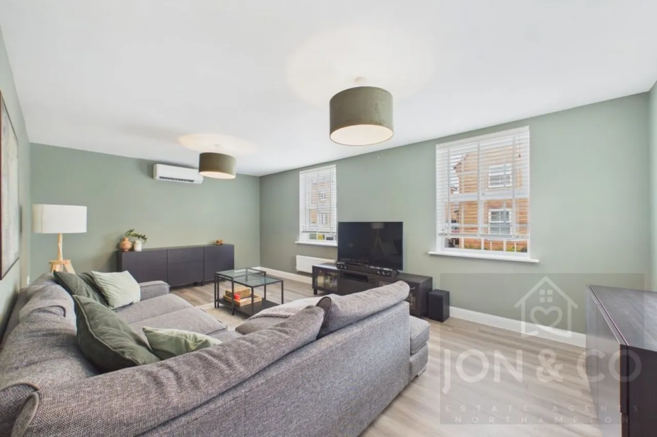 Clayson Road, Overstone Gate, NN6, photo 7