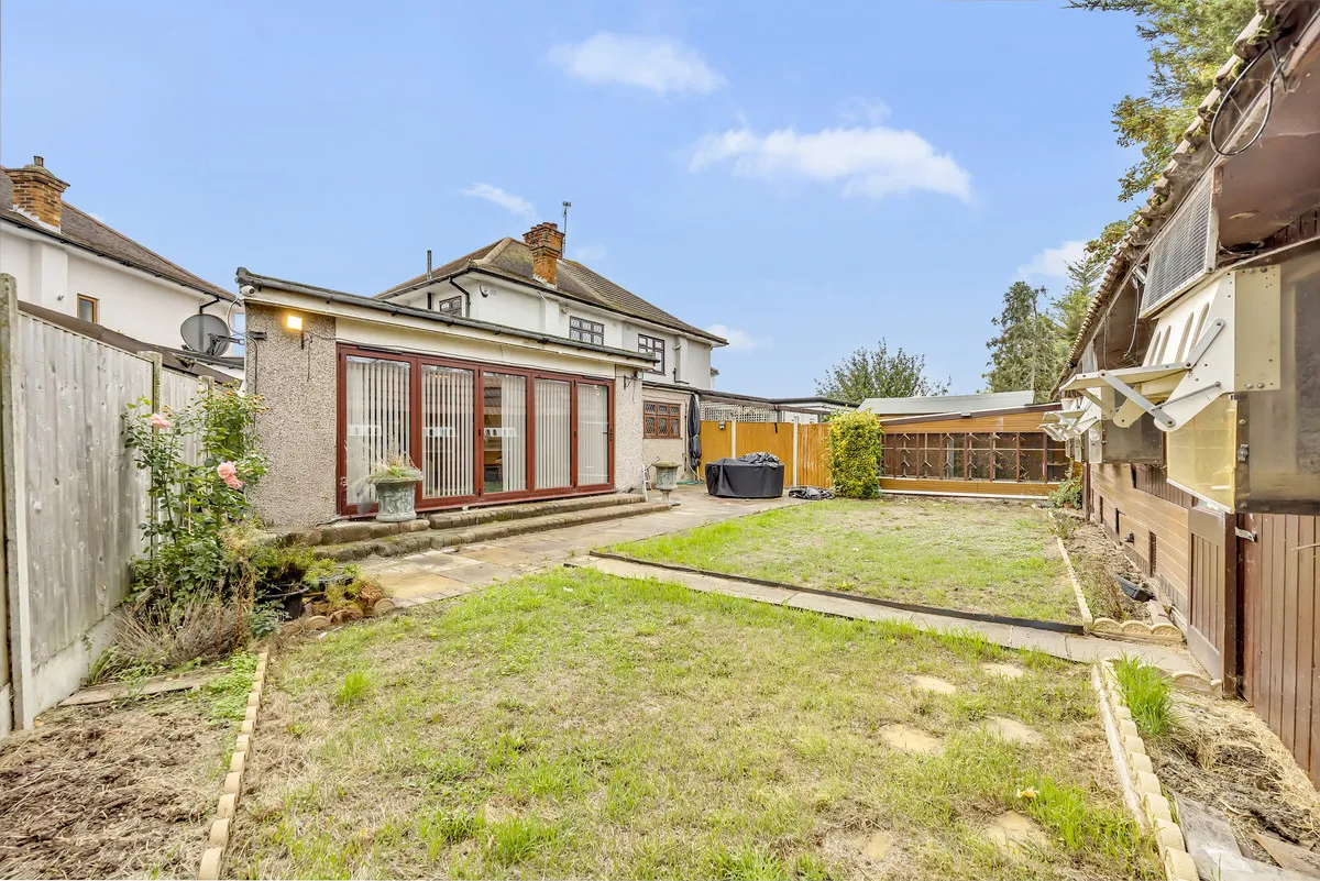 Lynwood Close, Romford, RM5, photo 19