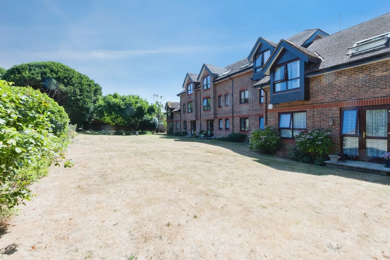 Bickerley Road, Ringwood, BH24, photo 18