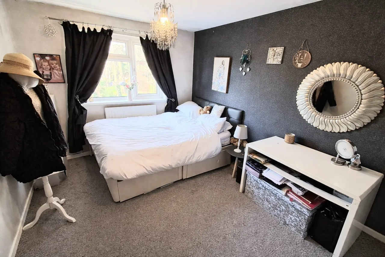 New Penkridge Road, Cannock, Staffordshire, WS11, photo 5