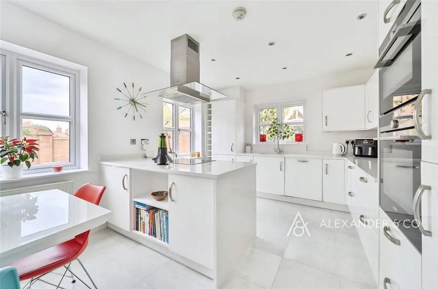 4 bed house for sale, Rogers Way, Winslow, MK18