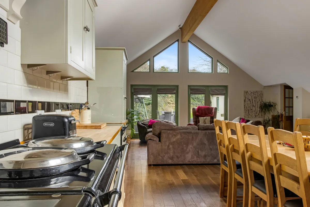Corston, Malmesbury, SN16, photo 25
