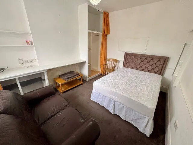 Augusta Road, Acocks Green, B27, photo 4