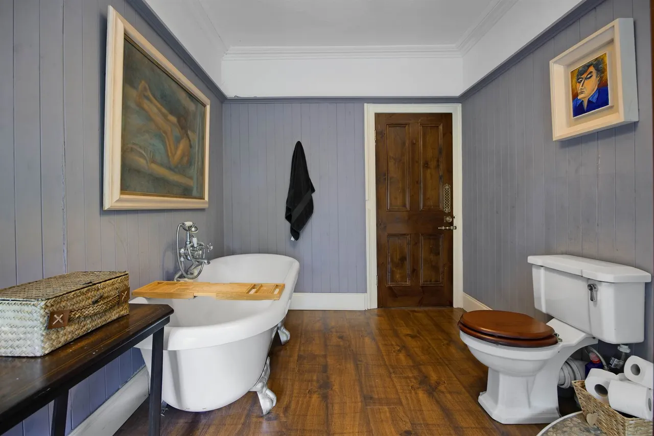 Victoria Road, Holywood, BT18, photo 39