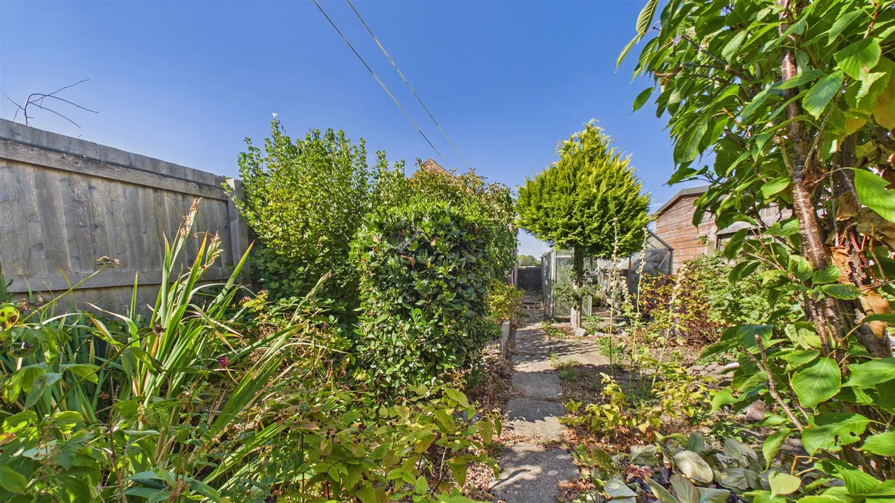 Main Road, Dyke, PE10, photo 16