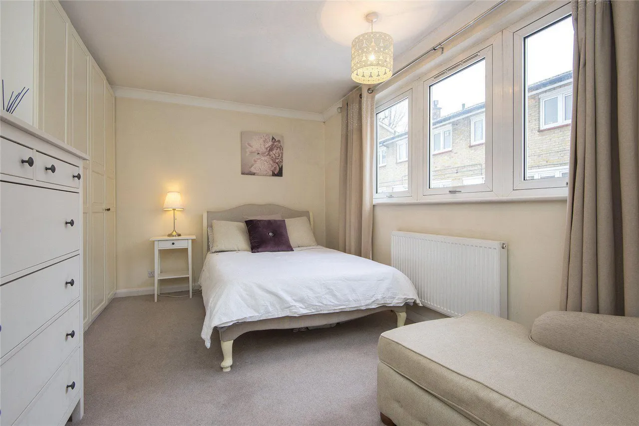 Alfred Street, London, E3 2BB, photo 3