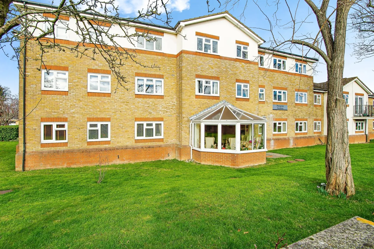 1 bed flat for sale — Peregrine Gardens, Croydon, Surrey, CR0