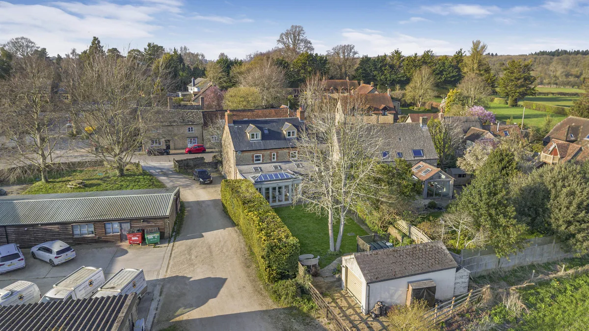Main Road, Fyfield, photo 15