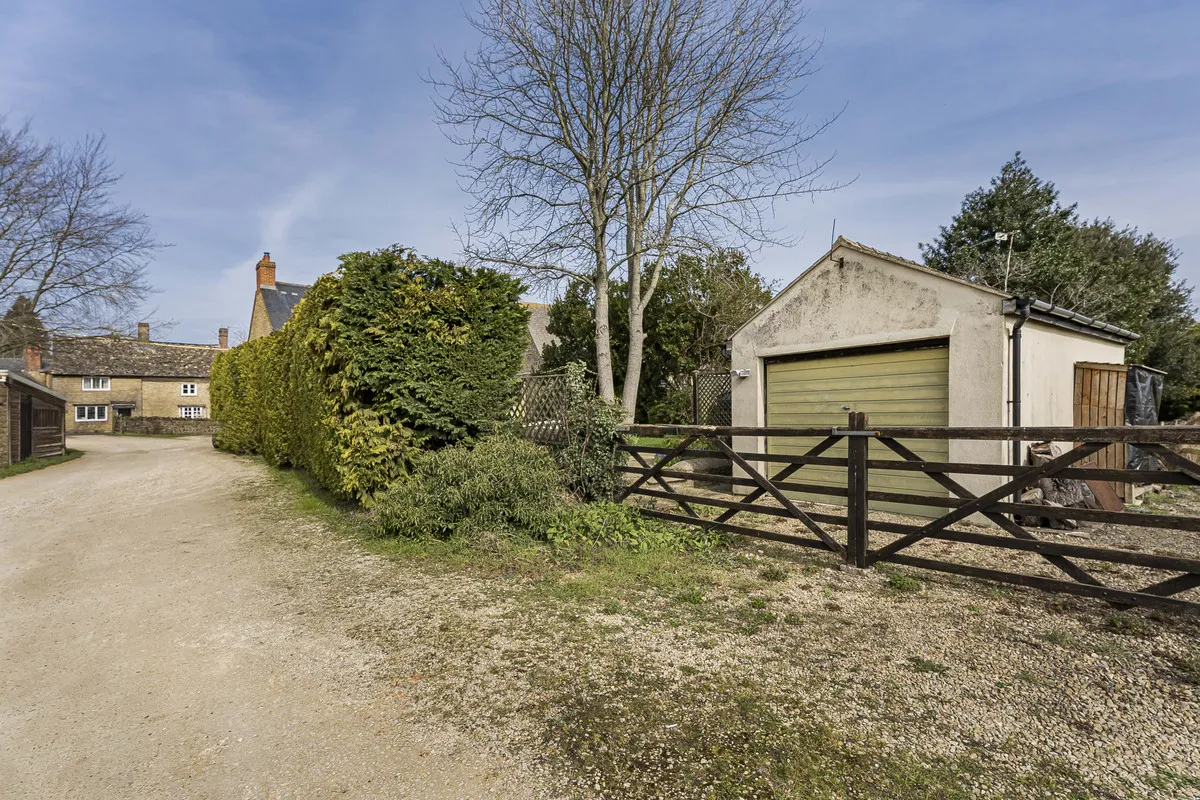 Main Road, Fyfield, photo 30