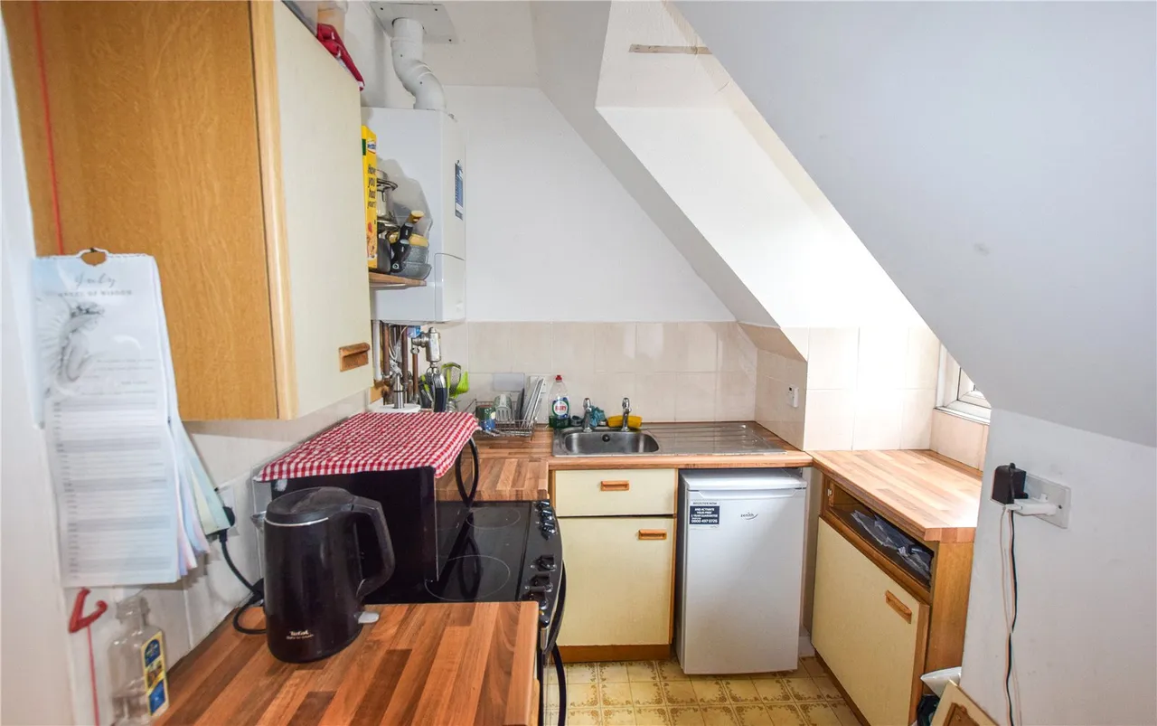 Coulsdon Road, Coulsdon, CR5, photo 5