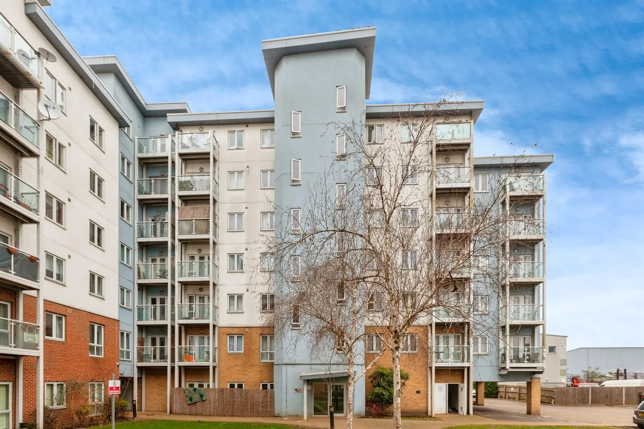Mill Street, Slough, SL2, photo 16