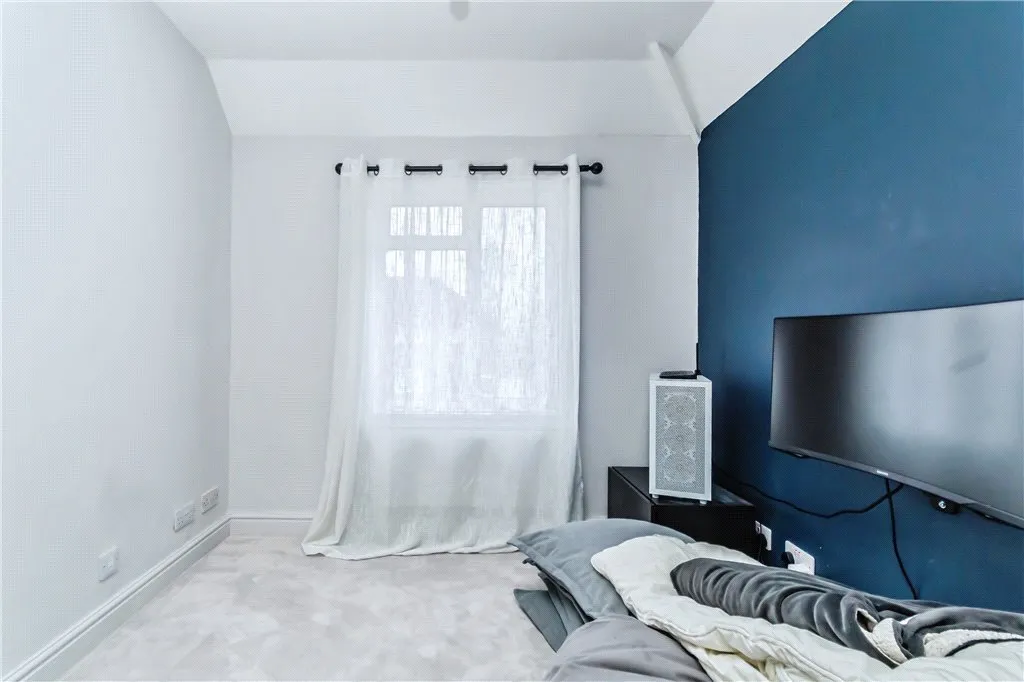 Homestead Way, New Addington, Surrey, CR0, photo 10