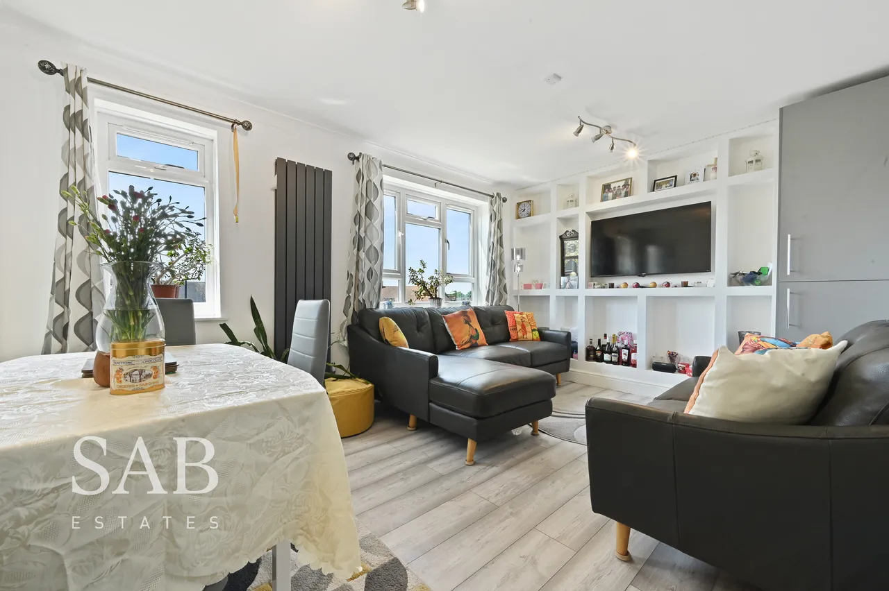 Britten Drive, Southall, UB1, photo 5