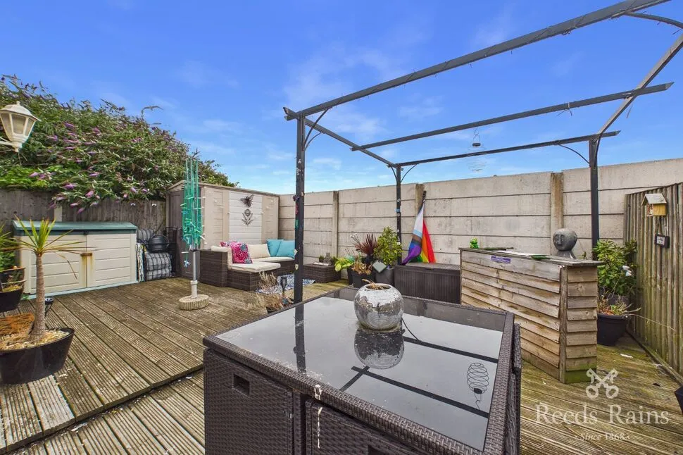 Victoria Road West, Prestatyn, LL19, photo 13