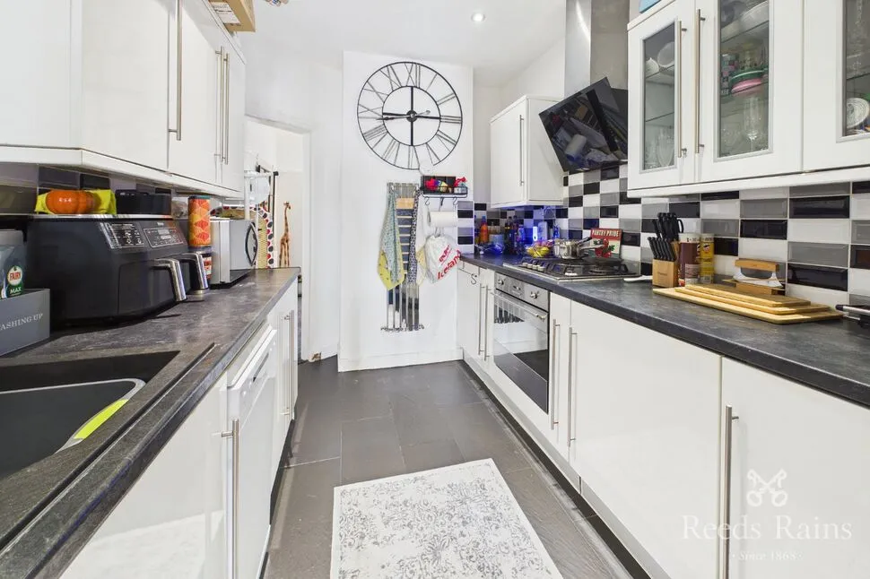 Victoria Road West, Prestatyn, LL19, photo 10