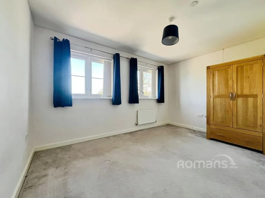 Little Acres Place, Badshot Lea, GU9, photo 7